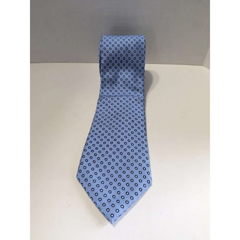 Chaps Men's Silk Tie. Blue Necktie. Hand Made 100% Silk